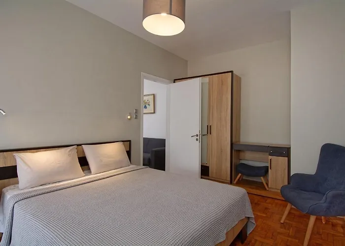 Mahe Apartment